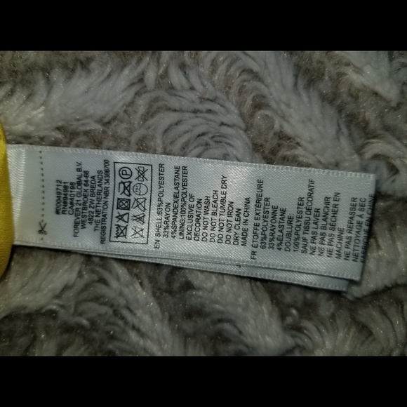 Pastel Yellow Dress - Picture 5 of 5